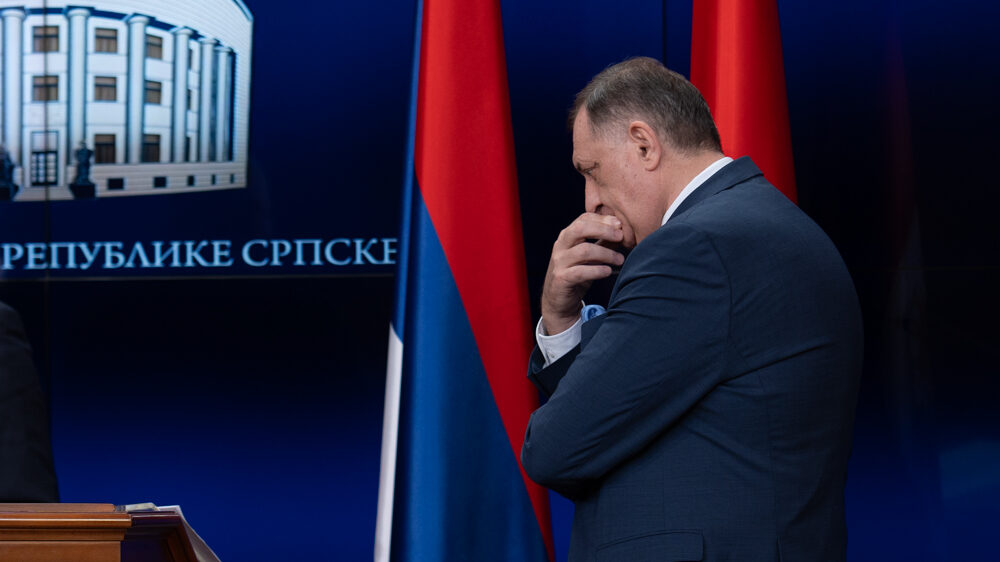 Novinari su kolateralne žrtve frustriranih političara